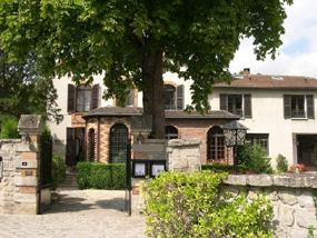 Hôtel-Restaurant Les Alouettes à Barbizon